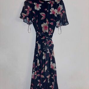 NEW Floral Midi Dress